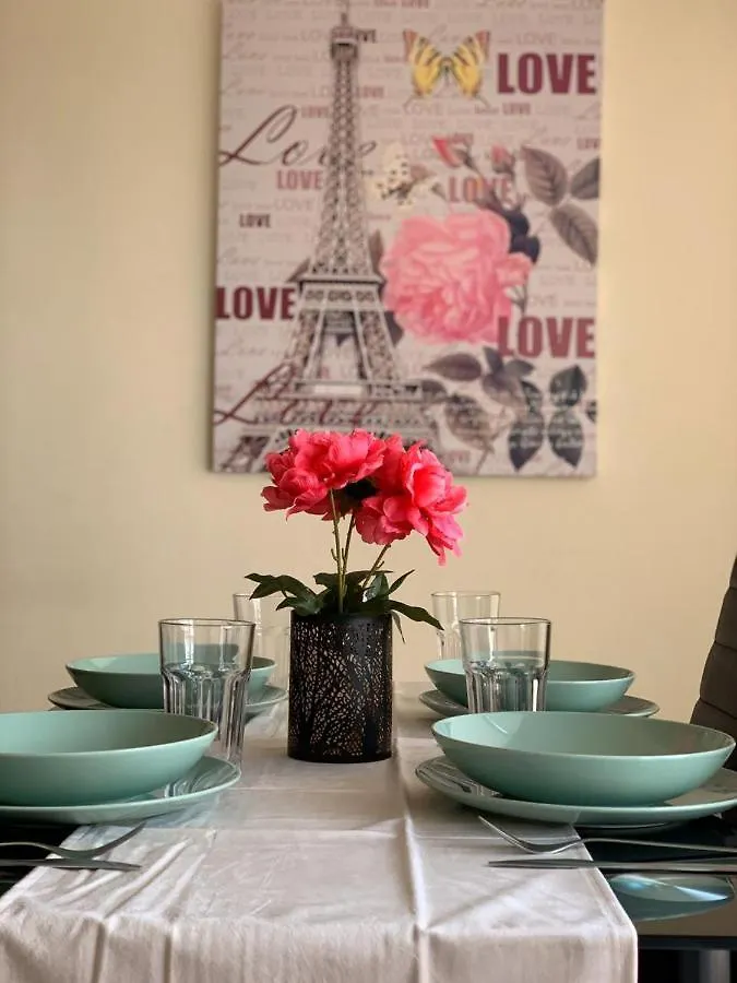 Apartament Sabine - Finikoudes 102 Larnaca