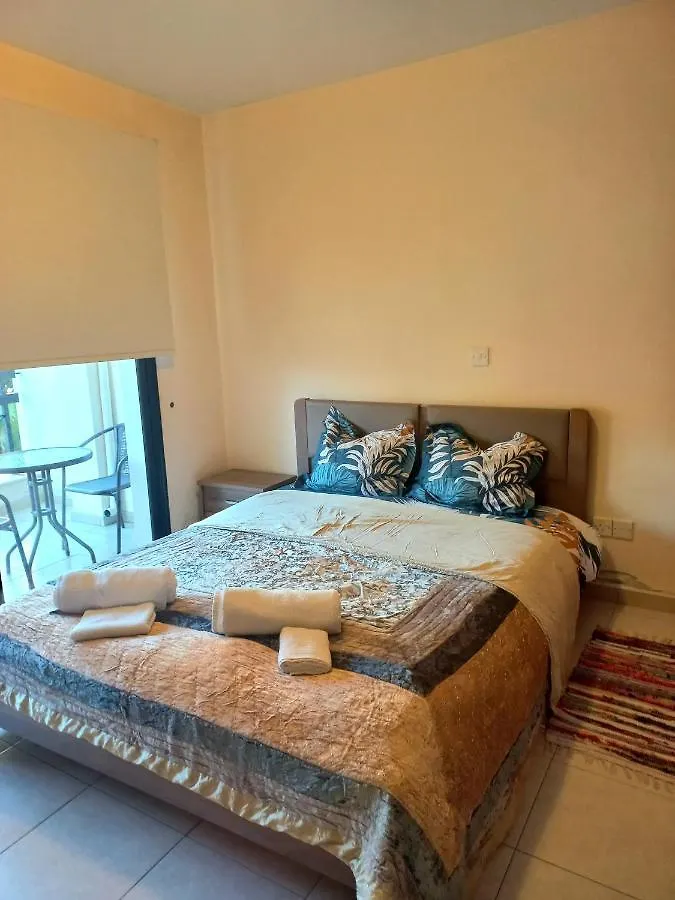 Apartament Sabine - Finikoudes 102 Larnaca